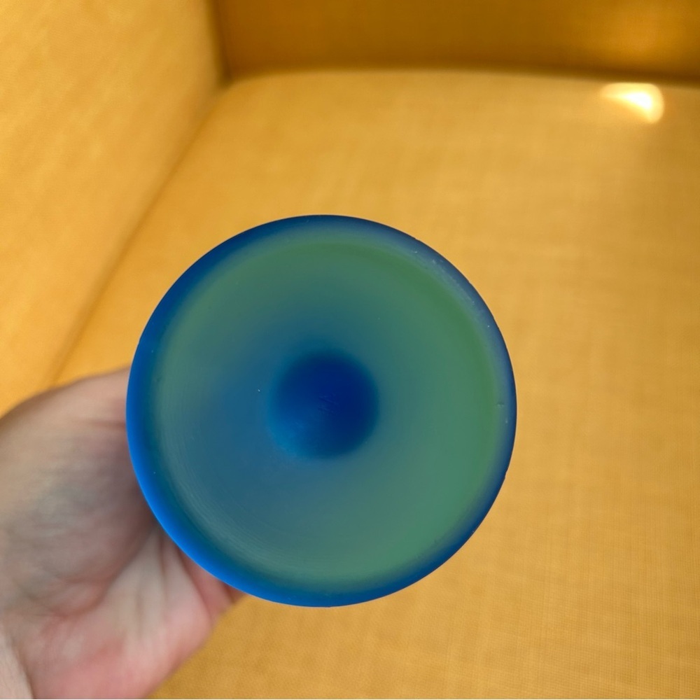 Vintage Westmoreland Glass Bud Vase Swung Misty Satin blue daisy hand painted - Picture 7 of 9